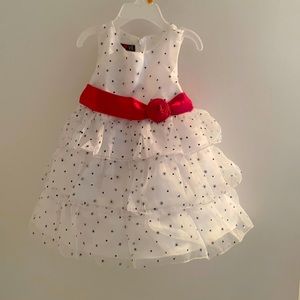 Adorable polka dot dress